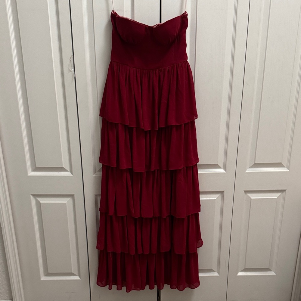 Revolve Lovers and Friends Elegant Red Strapless Tiered gown. Prom Season